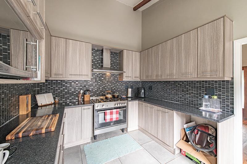 4 Bedroom Property for Sale in Riviersonderend Western Cape